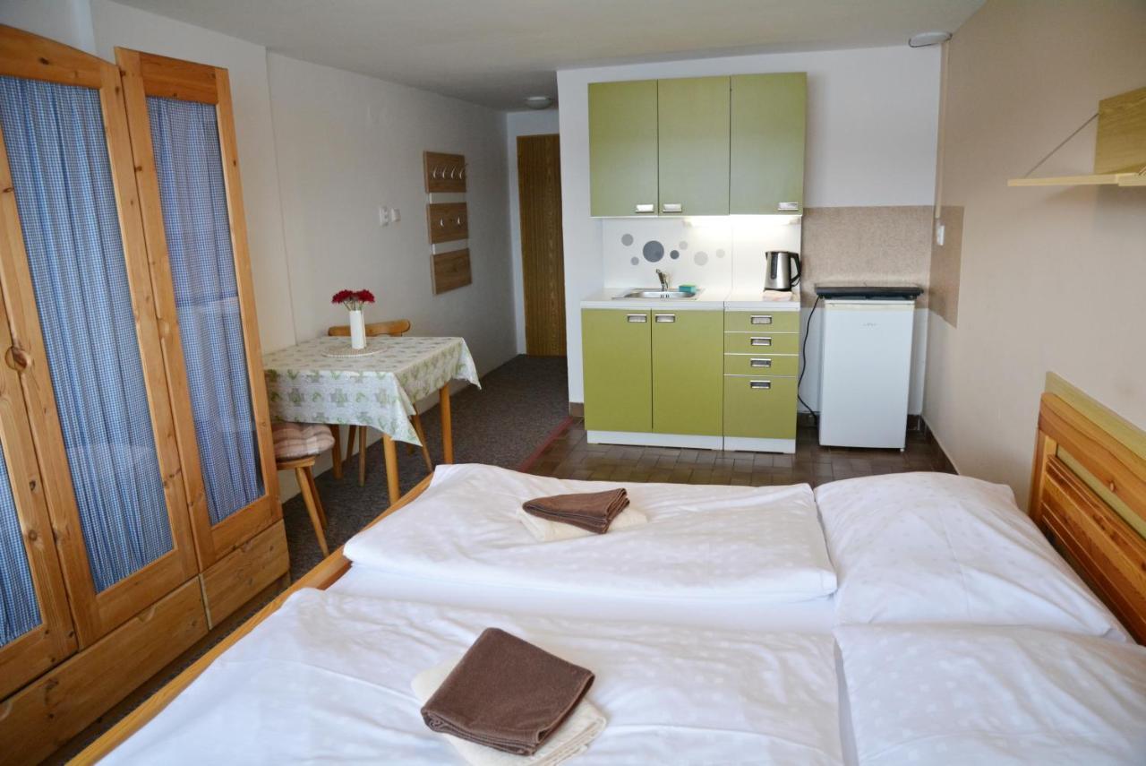 Pension Calla Dolní Vltavice Extérieur photo
